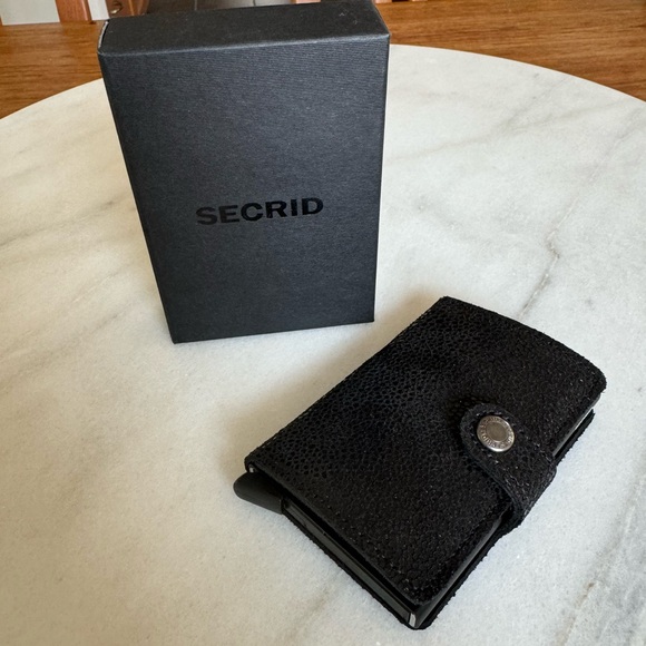 Secrid Mini Wallet in Glamour Black - Picture 2 of 5